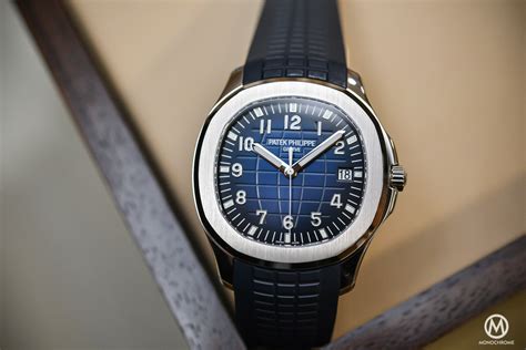 patek philippe aquanaut wartezeit|patek philippe aquanaut jumbo 42mm.